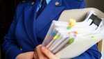 По требованию прокуратуры судом апелляционной инстанции признано отсутствующим право собственности гражданина на земельные участки в береговой полосе реки Мезенка в пос. Зеленый Шум